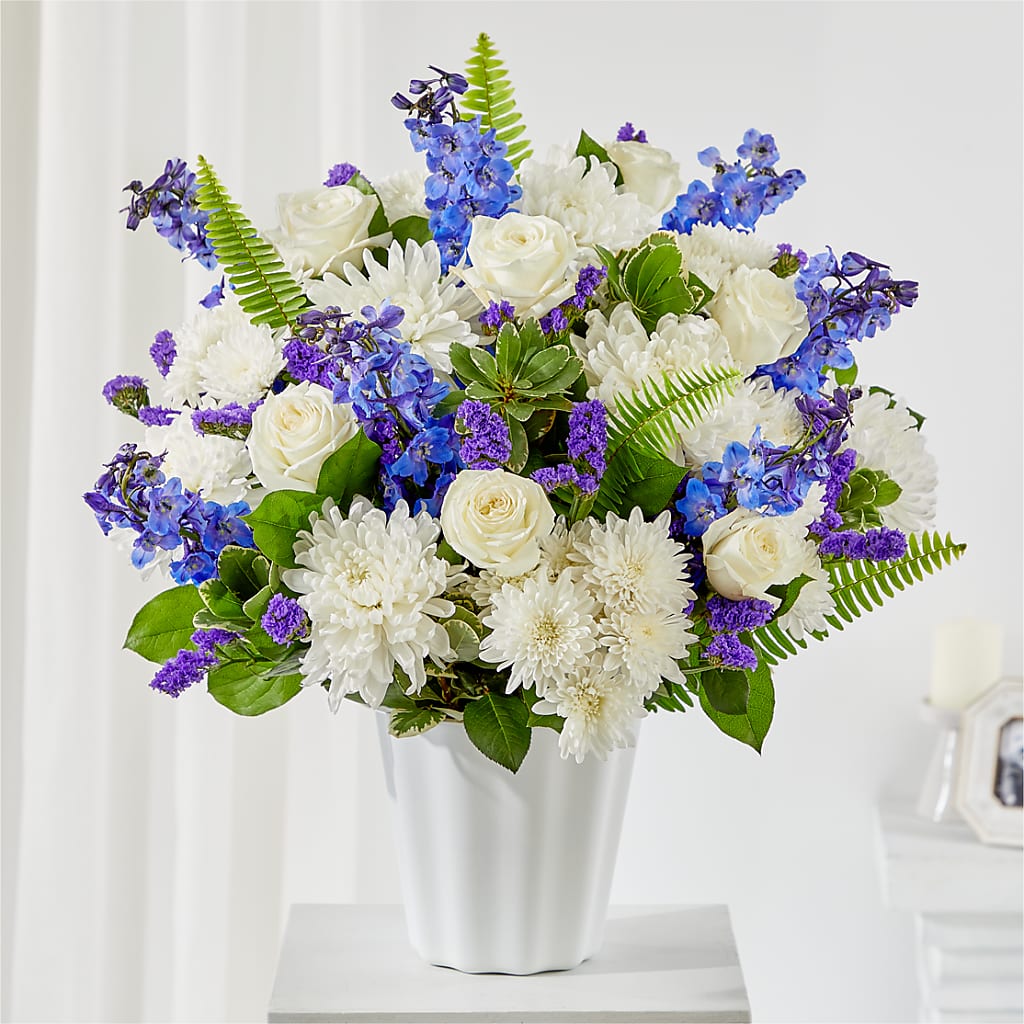 Hold Dear Tabletop Basket – Flower Loft, Southfield MI