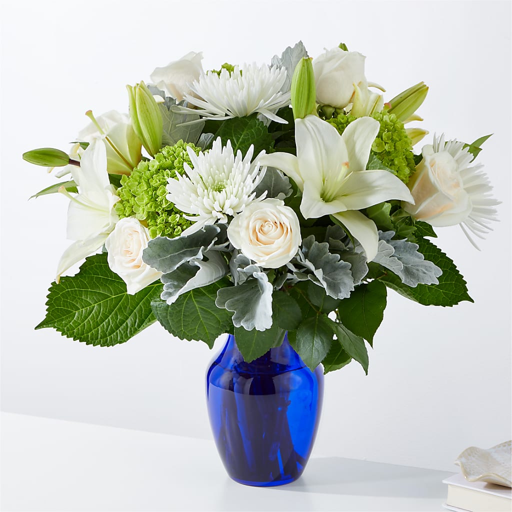 Snowy Dreams Bouquet – Flower Loft, Southfield MI
