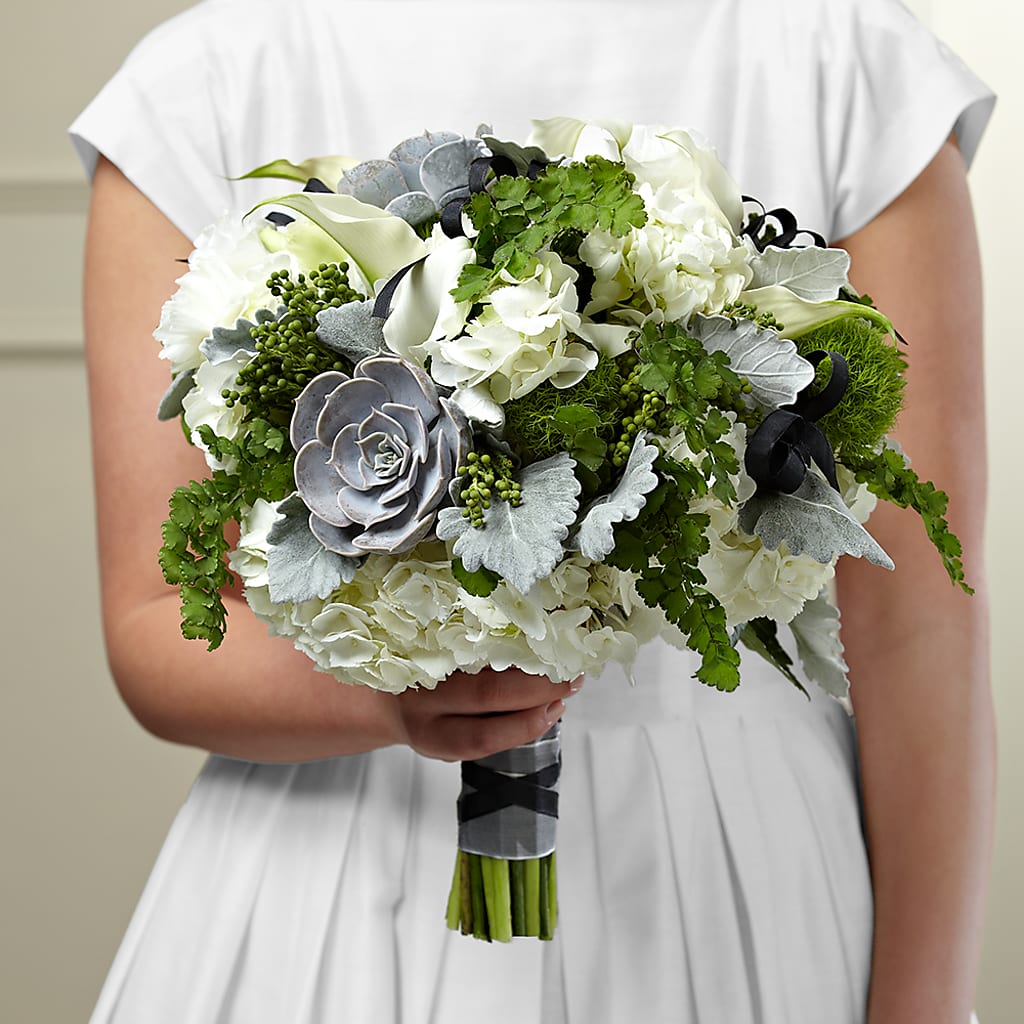 Sweet Innocence Bouquet – Flower Loft, Southfield MI
