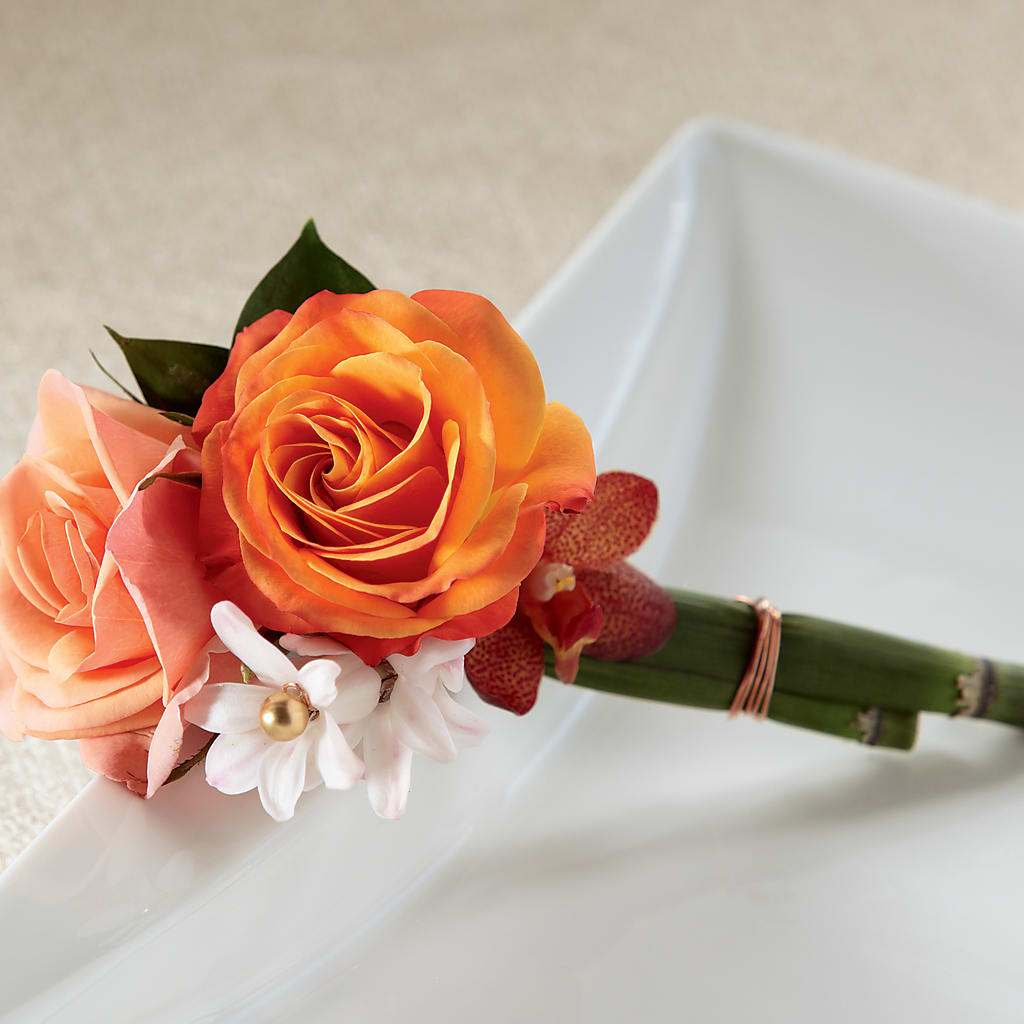 Sunset Dream Boutonniere – Flower Loft, Southfield MI