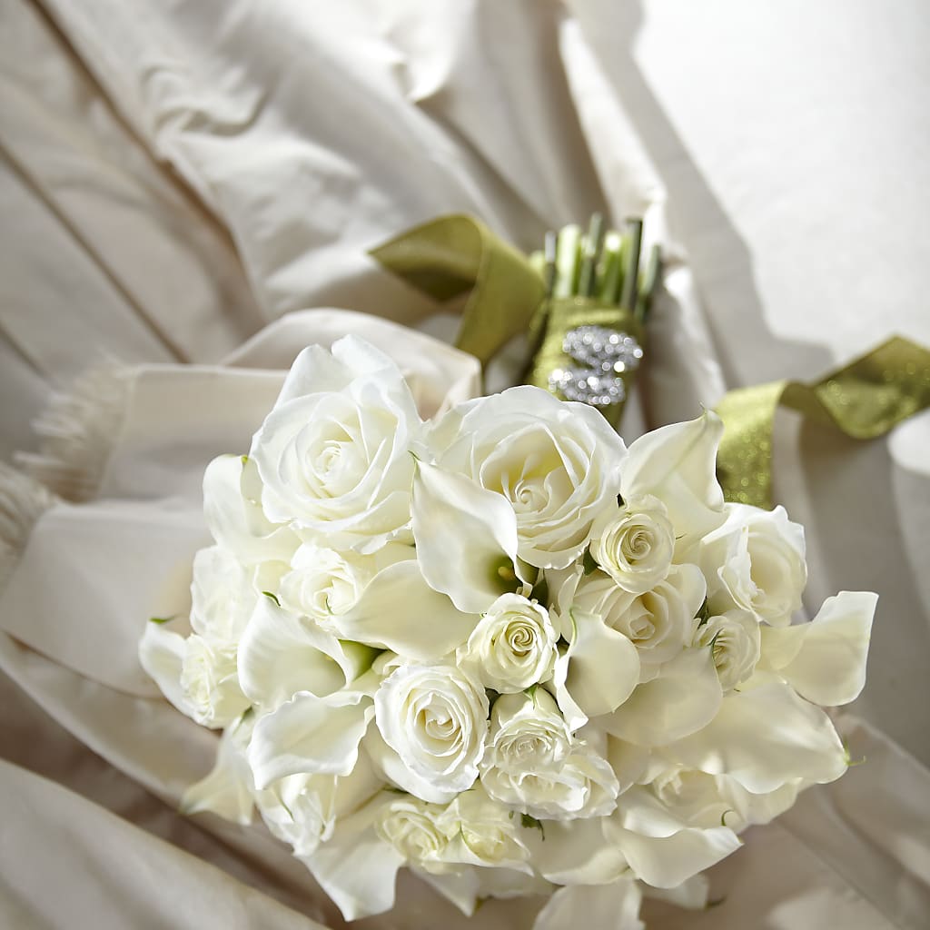 Serene Highness Bouquet – Flower Loft, Southfield MI