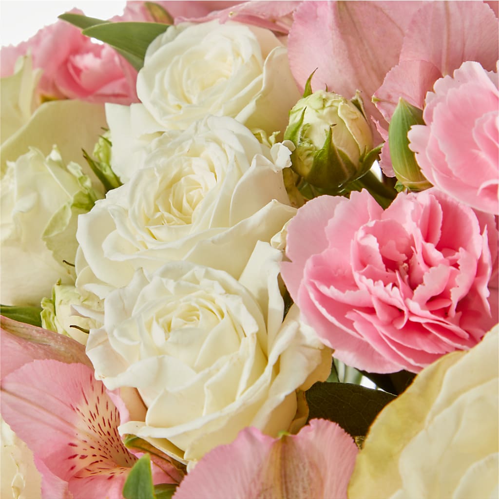 Gentle Healing Bouquet –  Flower Loft, Southfield MI