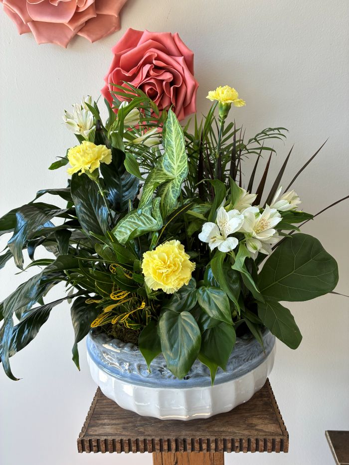 Add Fresh Cuts –  Flower Loft, Southfield MI