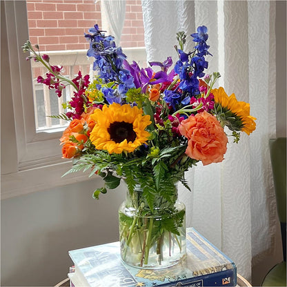 Rays of Life Bouquet –  Flower Loft, Southfield MI