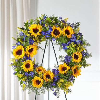 Bright Rays Wreath –  Flower Loft, Southfield MI