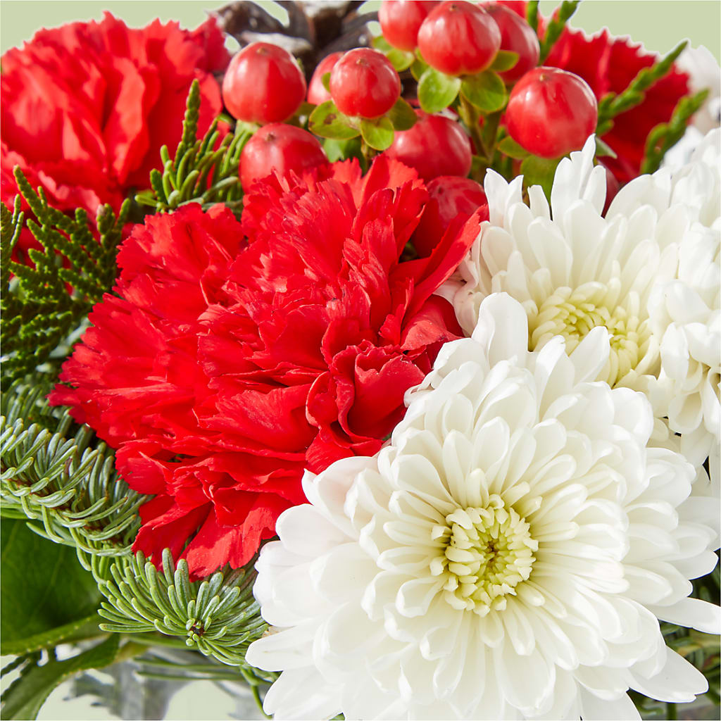 Snow Angel Bouquet –  Flower Loft, Southfield MI