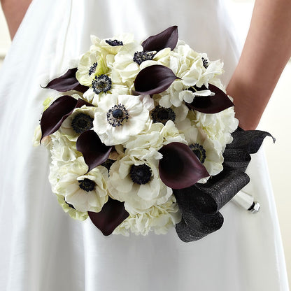 To Have and To Hold Bouquet –  Flower Loft, Southfield MI